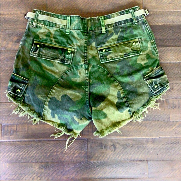 Free People Cargo Cut-offs in vibrant camp green. - Picture 3 of 5